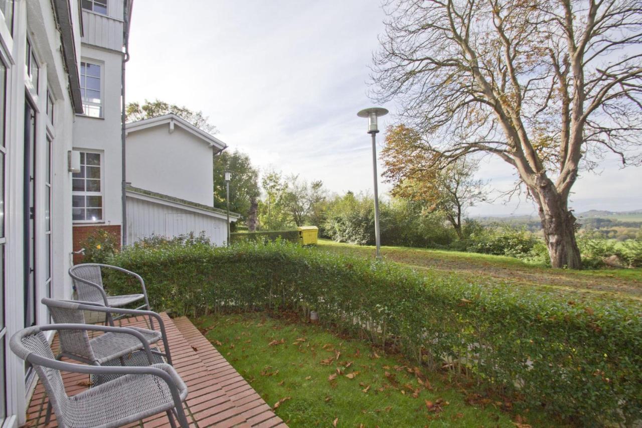 Fewo Mit Terrasse, Gratis Nutzung Vom Ahoi Erlebnisbad Und Sauna In Sellin - Haus Blick Zur See Fewo 13 Goehren  Luaran gambar